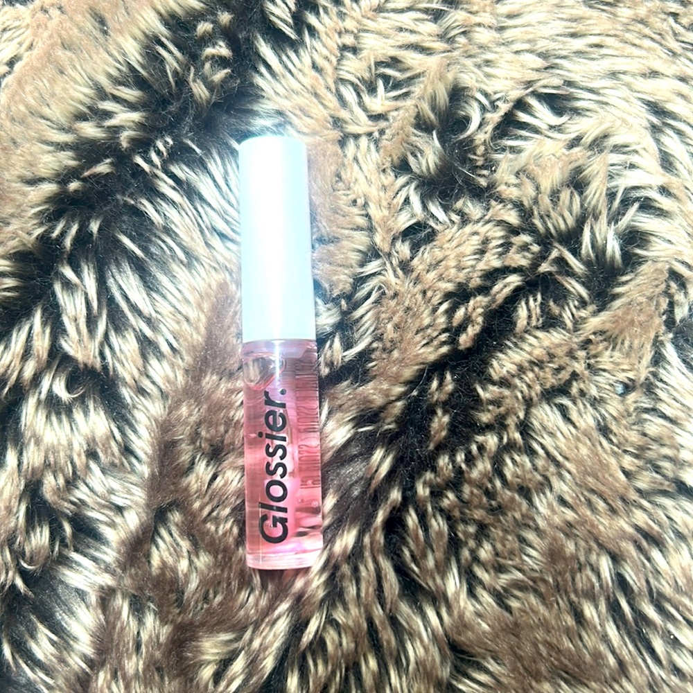 GLOSSIER Lip Gloss